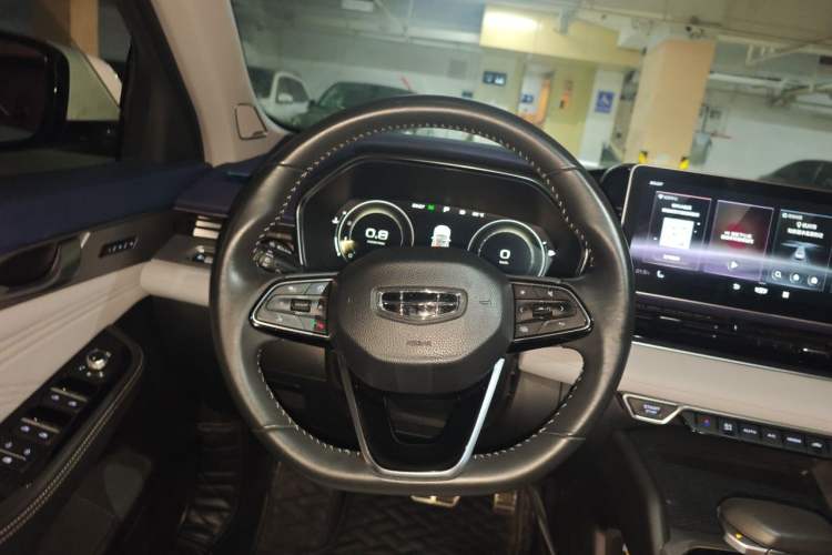 Used Geely Auto Preface 2021 2.0TD Flagship Edition Steering Wheel