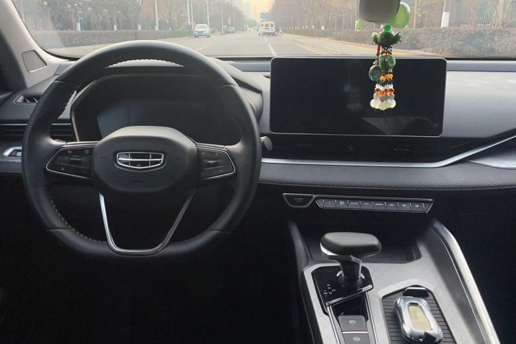 Used Geely Auto Preface 2021 2.0TD Luxury Version Steering Wheel