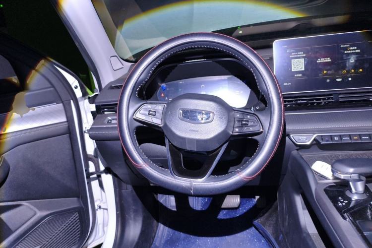 Used Geely Auto Preface 2021 2.0TD Luxury Version Steering Wheel