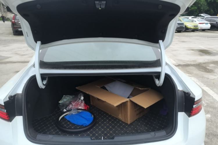 Used Geely Auto Preface 2021 2.0TD Luxury Version Trunk