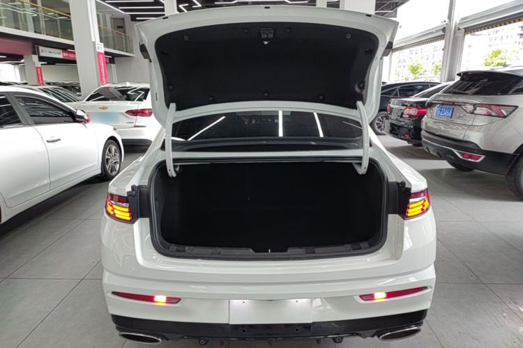 Used Geely Auto Preface 2021 2.0TD Luxury Version Trunk