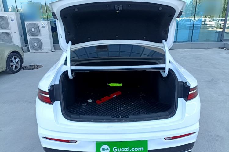 Used Geely Auto Preface 2021 Revised Version 2.0TD Luxury Edition Trunk
