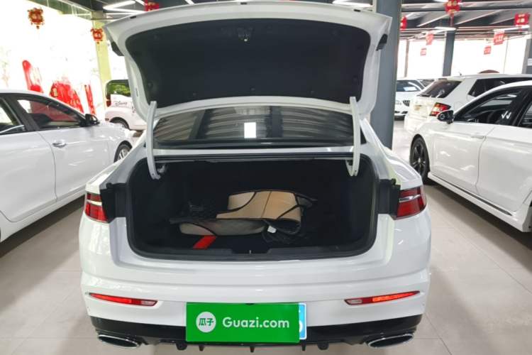 Used Geely Auto Preface 2021 Revised Version 2.0TD Luxury Edition Trunk