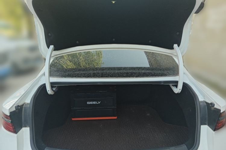 Used Geely Auto Preface 2021 2.0TD Luxury Version Trunk