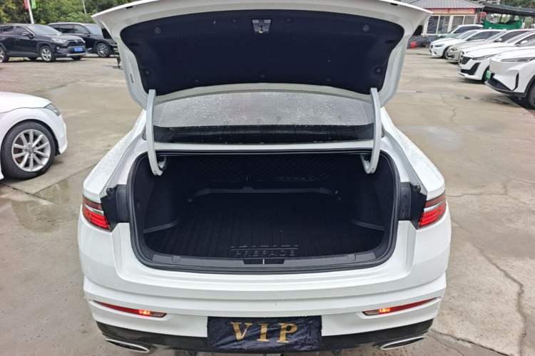 Used Geely Auto Preface 2021 2.0TD Luxury Version Trunk