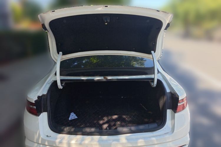 Used Geely Auto Preface 2021 2.0TD Luxury Version Trunk