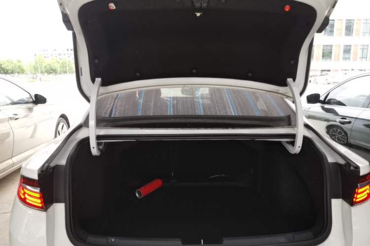 Used Geely Auto Preface 2021 2.0TD Luxury Version Trunk