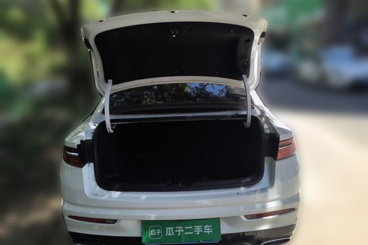 Used Geely Auto Preface 2021 Revised Version 2.0TD Luxury Edition Trunk