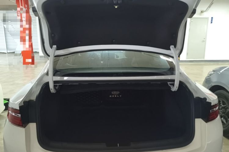 Used Geely Auto Preface 2021 2.0TD Luxury+ Version Trunk