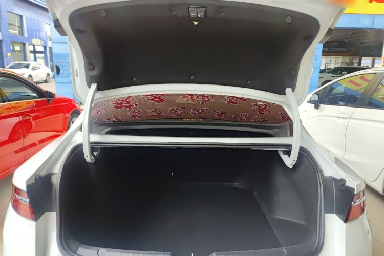 Used Geely Auto Preface 2021 Revised Version 2.0TD Luxury Edition Trunk