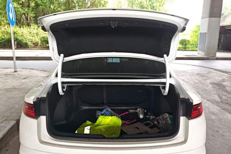 Used Geely Auto Preface 2021 2.0TD Flagship Edition Trunk
