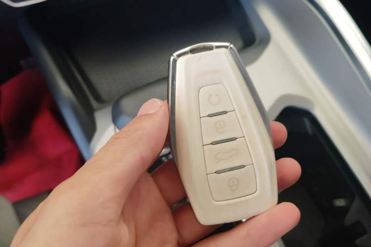 Used Geely Auto Preface 2021 2.0TD Luxury Version Vehicle Key
