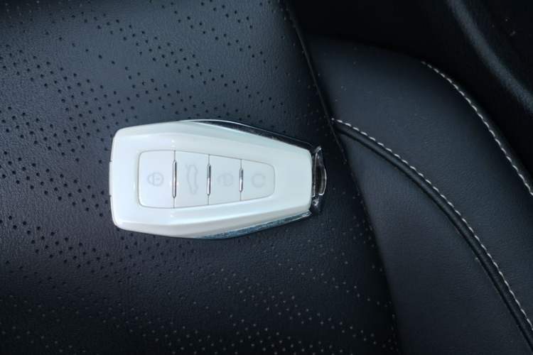 Used Geely Auto Preface 2021 2.0TD Luxury Version Vehicle Key