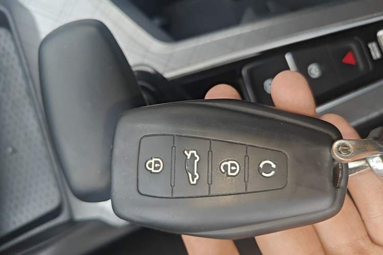 Used Geely Auto Preface 2021 2.0TD Luxury Version Vehicle Key