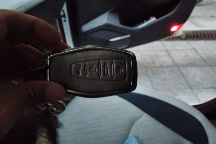 Used Geely Auto Preface 2021 2.0TD Luxury Version Vehicle Key