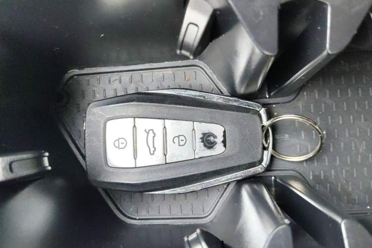Used Geely Auto Preface 2021 2.0TD Luxury Version Vehicle Key