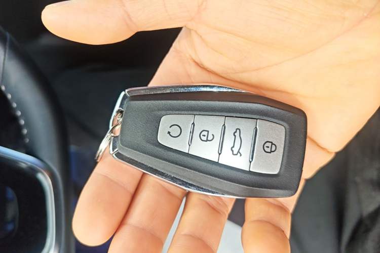 Used Geely Auto Preface 2021 Revised Version 2.0TD Luxury Edition Vehicle Key