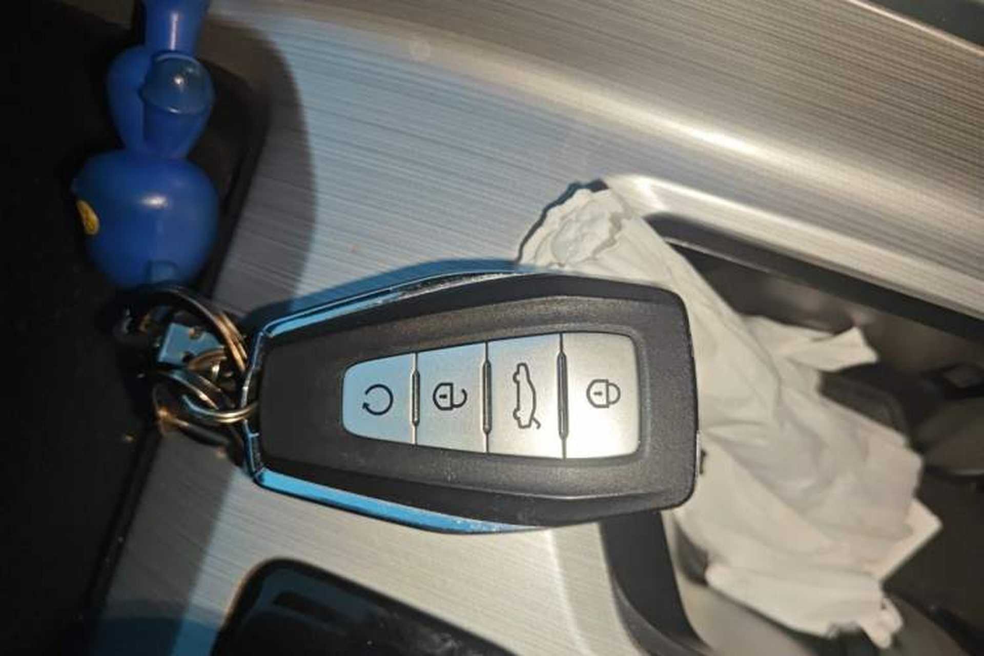 Used Geely Auto Preface 2021 Revised Version 2.0TD Luxury Edition Vehicle Key