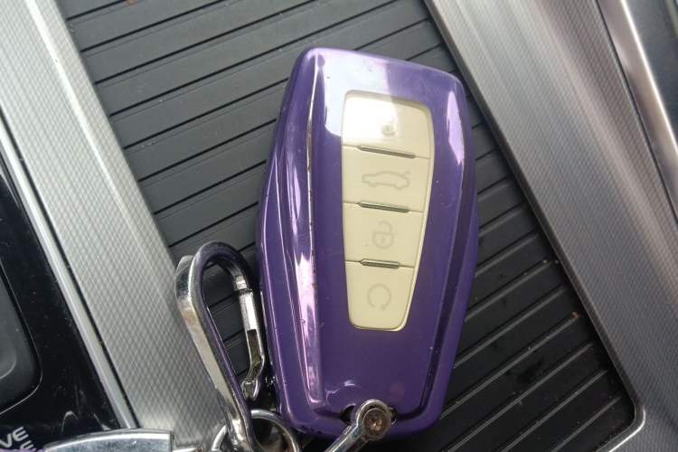 Used Geely Auto Preface 2021 Revised Version 2.0TD Luxury Edition Vehicle Key