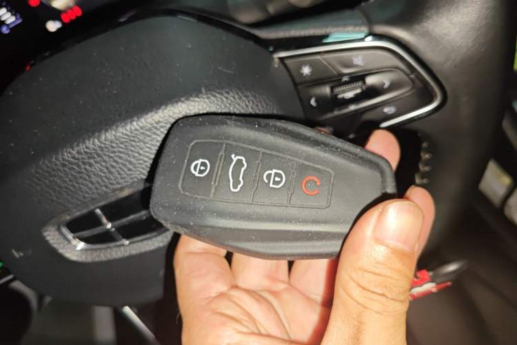 Used Geely Auto Preface 2021 2.0TD Luxury Version Vehicle Key