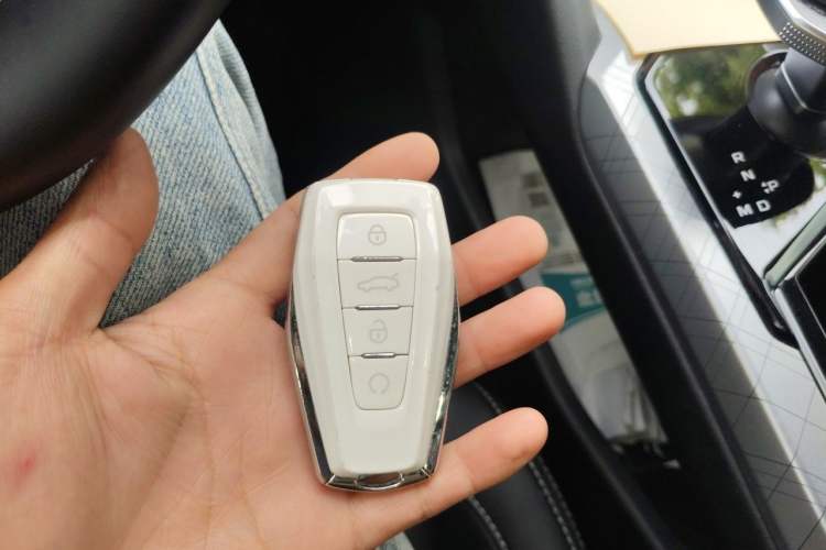 Used Geely Auto Preface 2021 2.0TD Luxury Version Vehicle Key