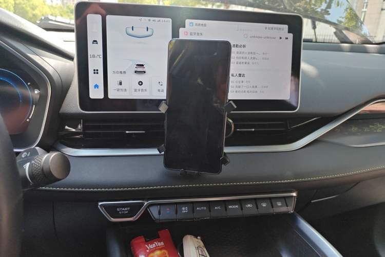 Used Geely Auto Preface 2023 1.5TD Kunlun Edition Audio And AC Panel
