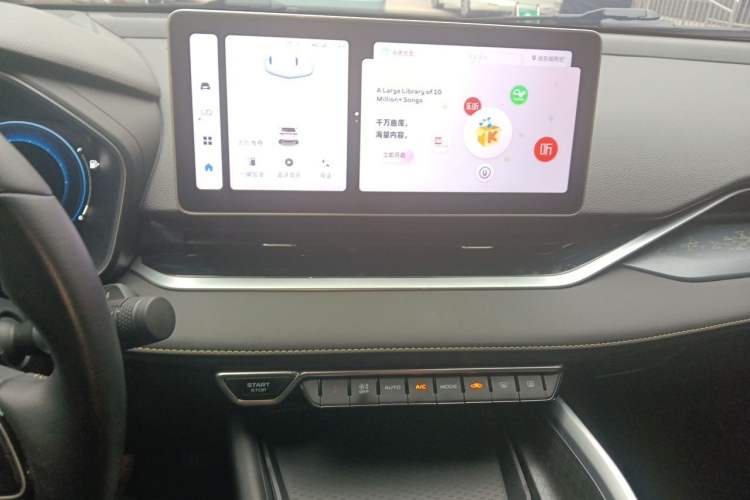 Used Geely Auto Preface 2023 1.5TD Kunlun Edition Audio And AC Panel