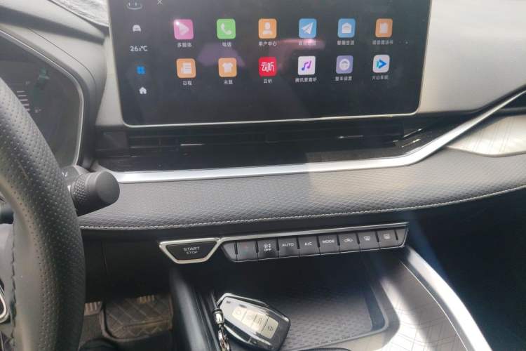 Used Geely Auto Preface 2023 2.0TD Luxury Version Audio And AC Panel