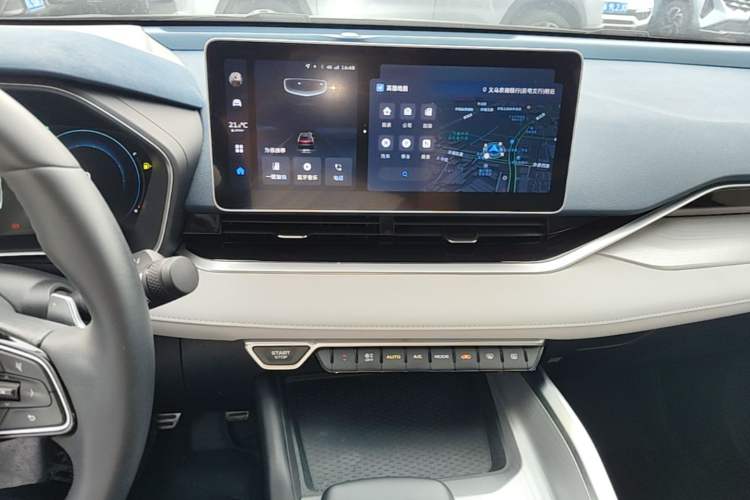 Used Geely Auto Preface 2023 2.0TD Prestige Version Audio And AC Panel