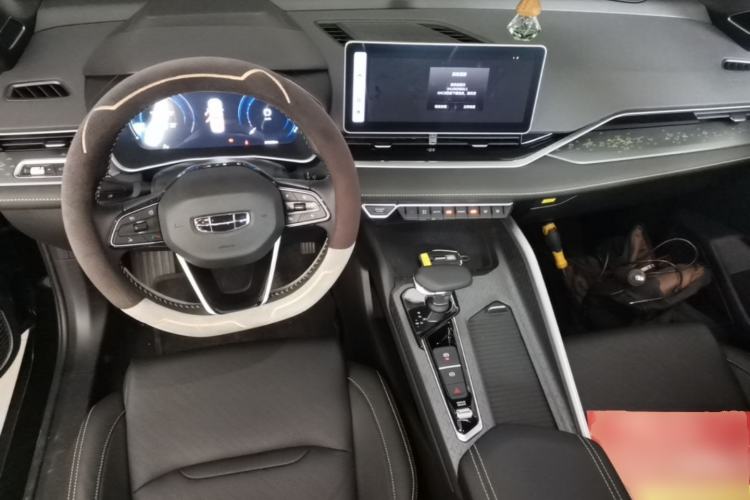 Used Geely Auto Preface 2023 1.5TD Kunlun Edition Center Console