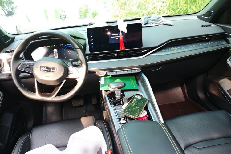 Used Geely Auto Preface 2023 1.5TD Kunlun Edition Center Console