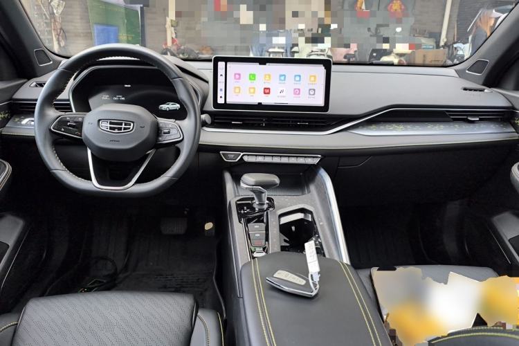 Used Geely Auto Preface 2023 1.5TD Kunlun Edition Center Console