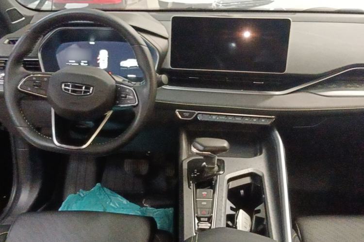 Used Geely Auto Preface 2023 1.5TD Kunlun Edition Center Console
