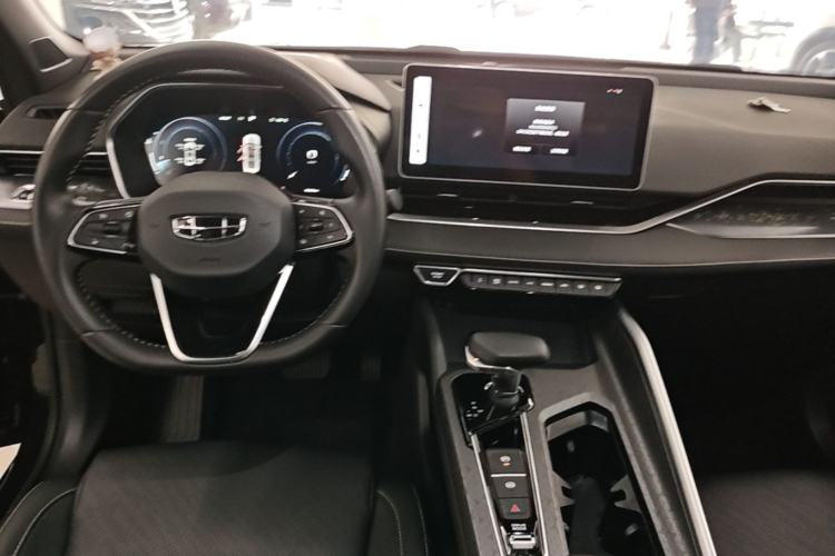 Used Geely Auto Preface 2023 1.5TD Kunlun Edition Center Console