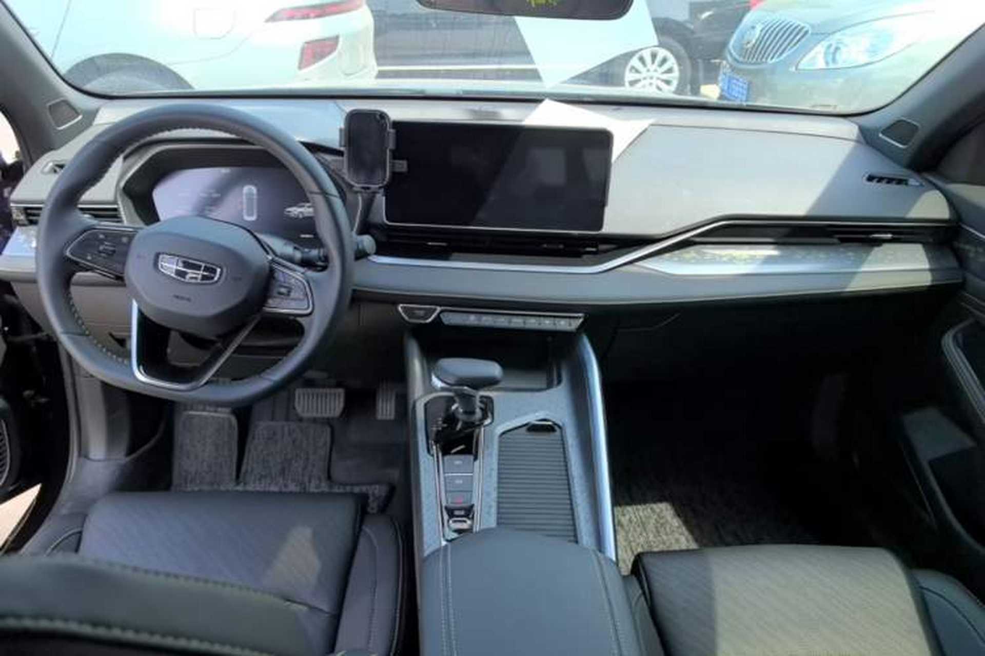 Used Geely Auto Preface 2023 1.5TD Kunlun Edition Center Console