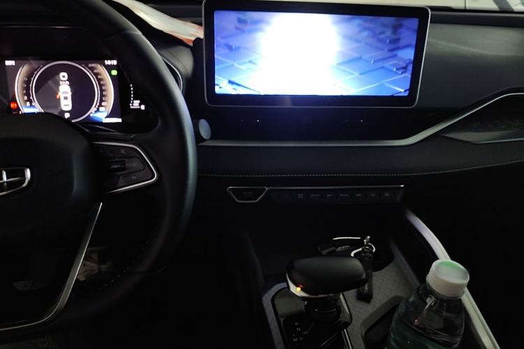 Used Geely Auto Preface 2023 1.5TD Fuyao Version Center Console