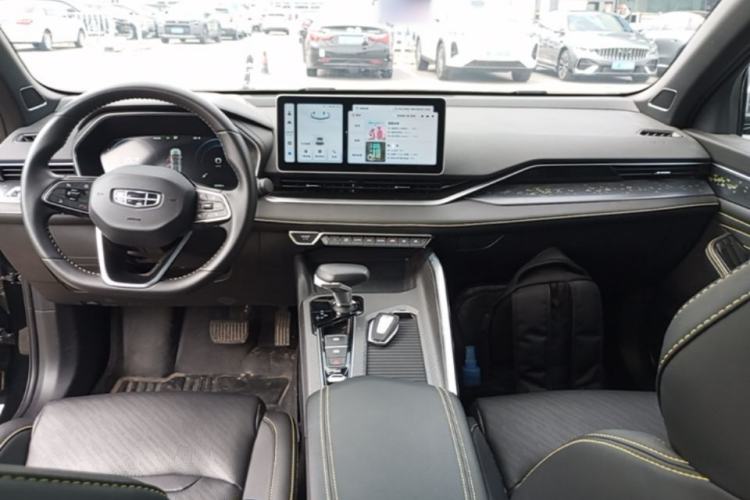 Used Geely Auto Preface 2023 1.5TD Kunlun Edition Center Console
