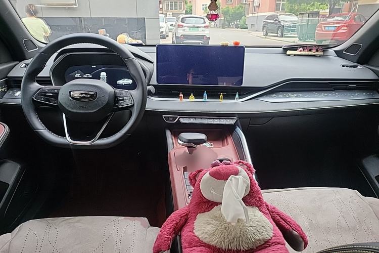 Used Geely Auto Preface 2023 1.5TD Kunlun Edition Center Console