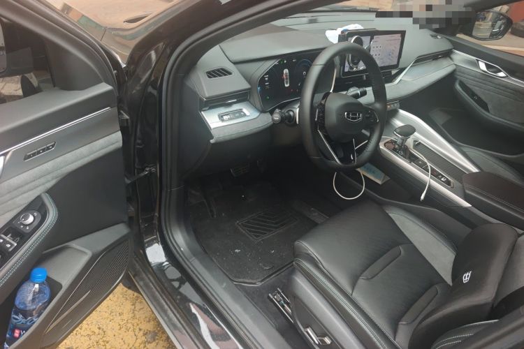 Used Geely Auto Preface 2023 2.0TD "Only This Verdant Green" Edition Driver Seat