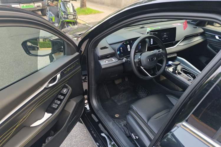 Used Geely Auto Preface 2023 1.5TD Kunlun Edition Driver Seat