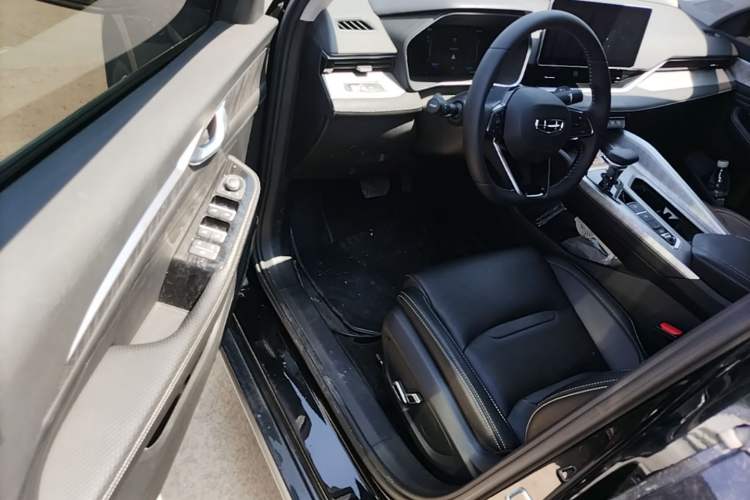 Used Geely Auto Preface 2023 2.0TD Luxury Version Driver Seat