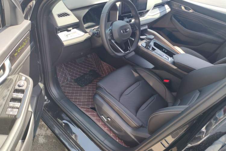 Used Geely Auto Preface 2023 1.5TD Fuyao Version Driver Seat