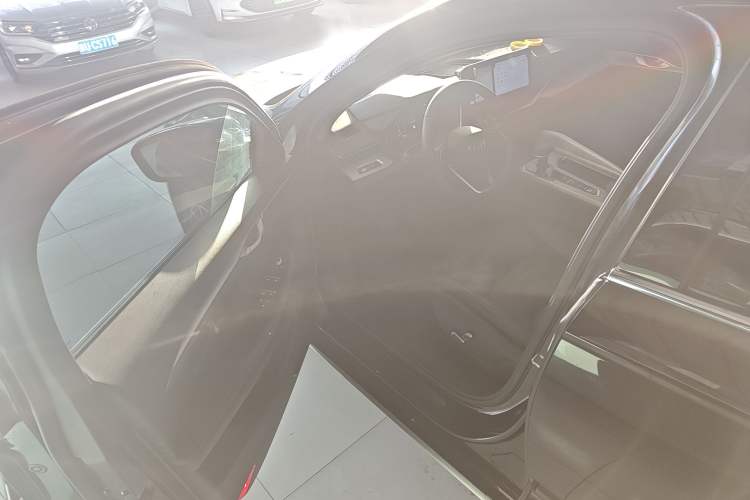 Used Geely Auto Preface 2023 2.0TD Luxury Version Driver Seat