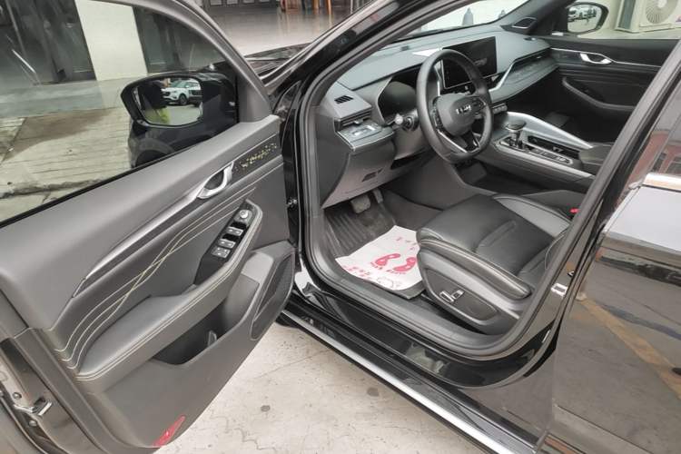 Used Geely Auto Preface 2023 1.5TD Kunlun Edition Driver Seat