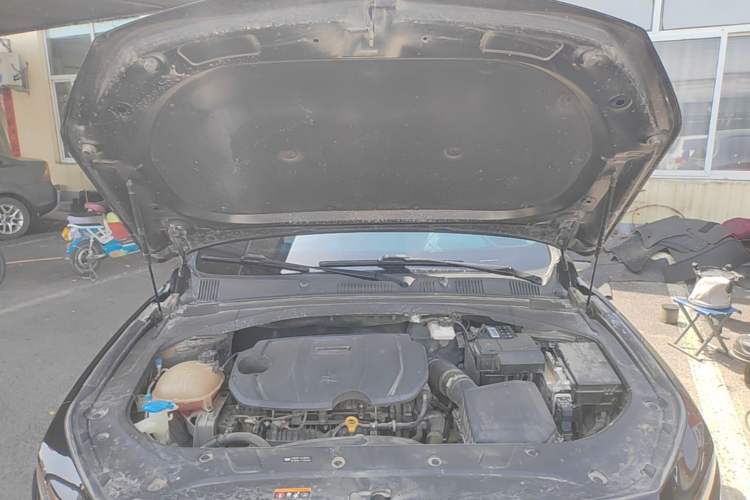 Used Geely Auto Preface 2023 1.5TD Fuyao Version Engine Bay