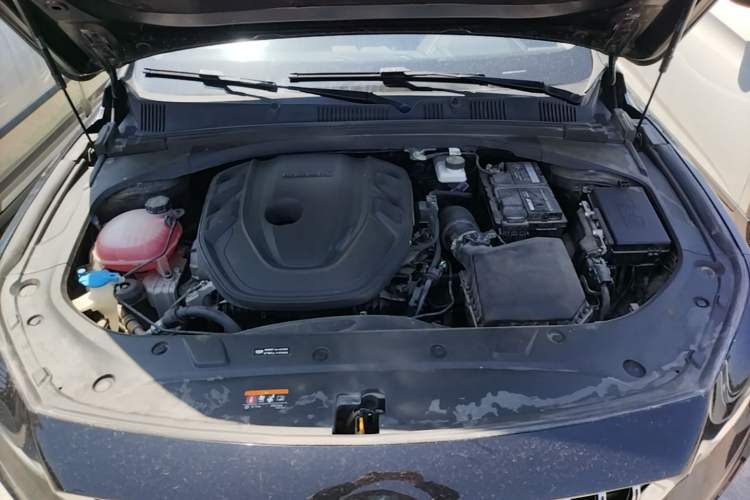 Used Geely Auto Preface 2023 2.0TD Luxury Version Engine Bay