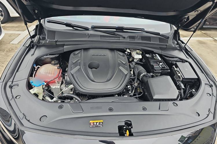 Used Geely Auto Preface 2023 2.0TD Prestige Version Engine Bay