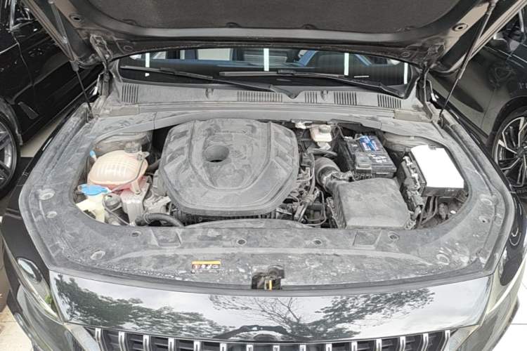 Used Geely Auto Preface 2023 2.0TD Prestige Version Engine Bay
