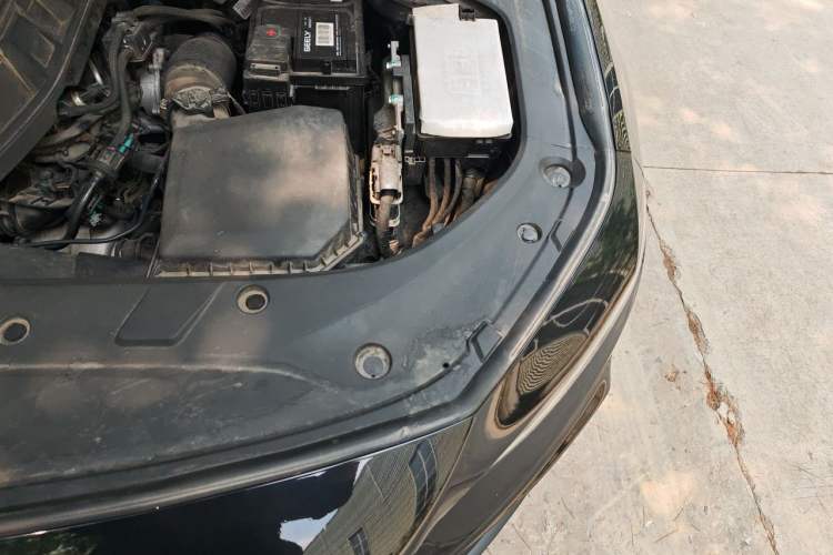 Used Geely Auto Preface 2023 2.0TD Luxury Version Engine Bay Left