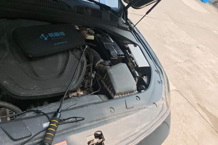 Used Geely Auto Preface 2023 2.0TD Prestige Version Engine Bay Left